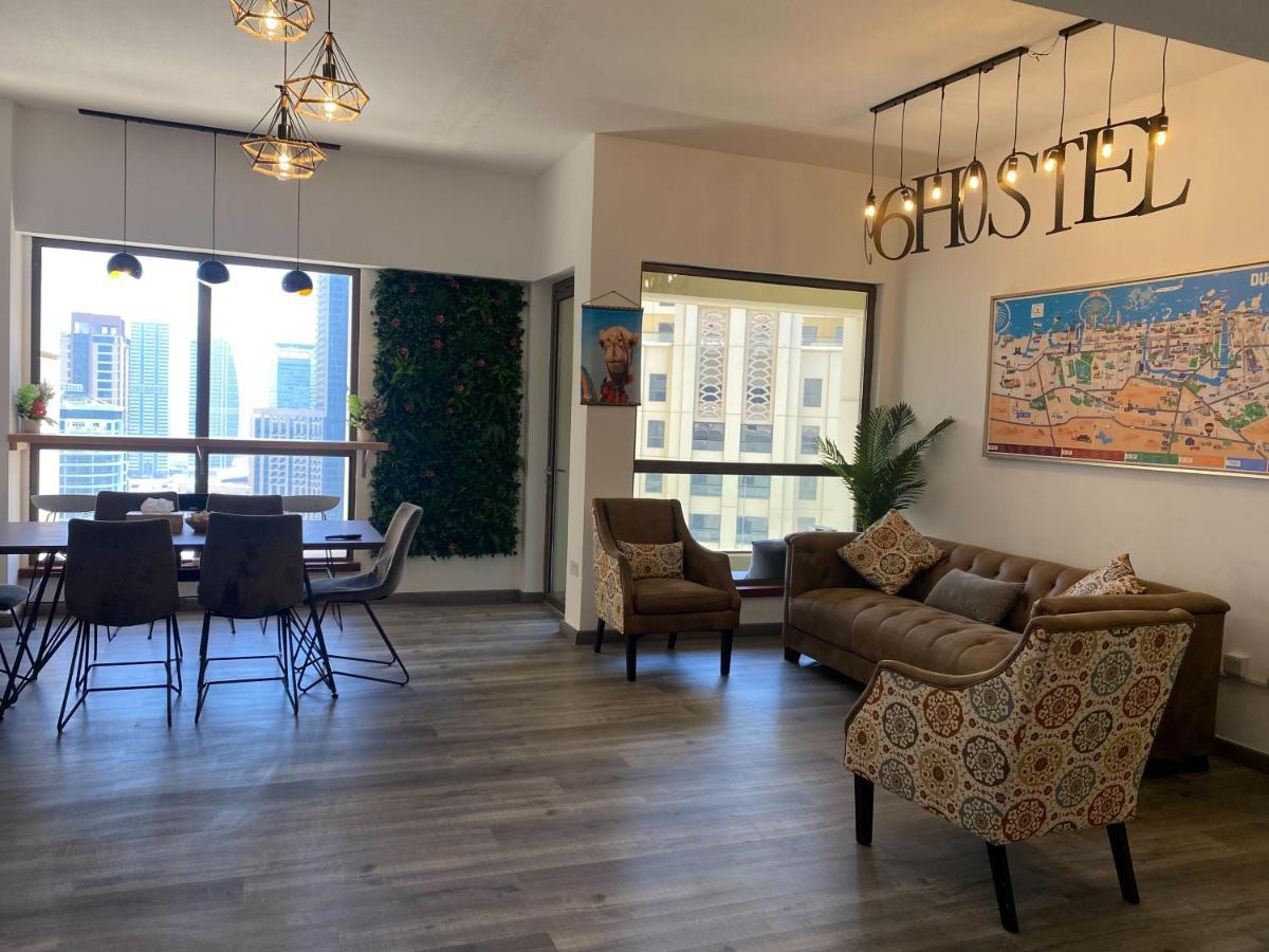 Lunar Hostel 96 Dubai Eksteriør billede